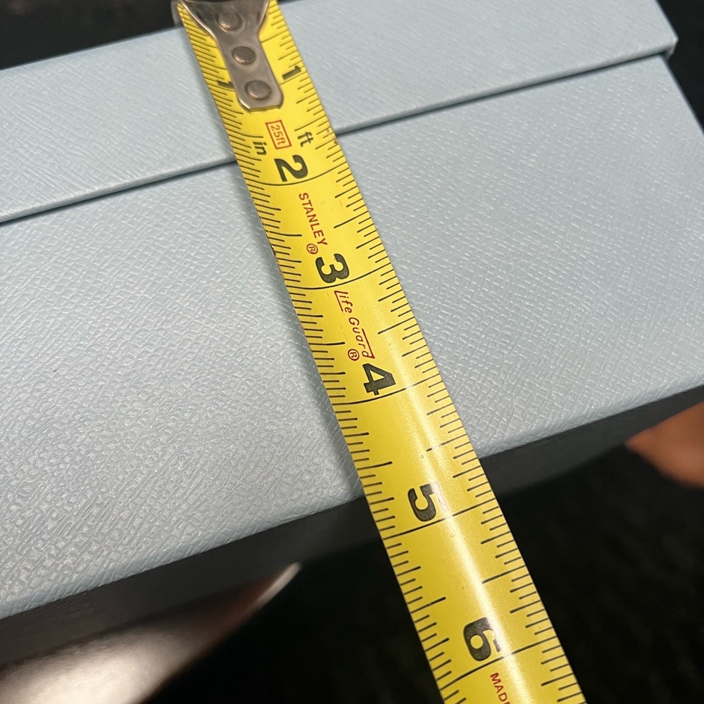 PRADA Empty Shoe Box - Picture 2 of 4